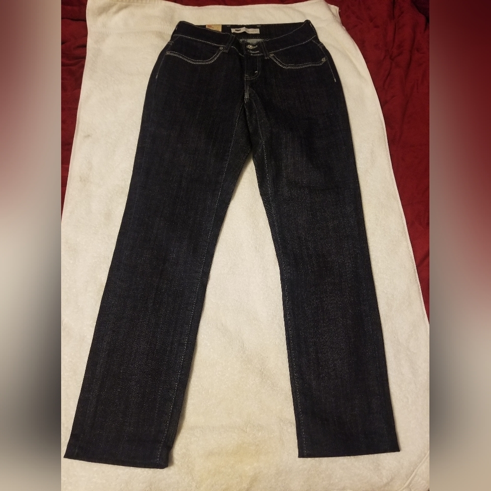 NWT Levi's 529 Curvy Skinny Dark Blue Size4M/27